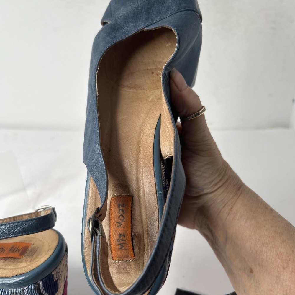 Miz Mooz Women's Blue Leather Multicolor Platform Sandals Sz EU 41 US 8-8 1/2 - Picture 9 of 15